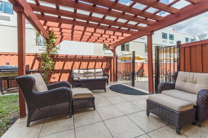 Imagen general del Hotel Comfort Inn Dallas Park Central. Foto 6
