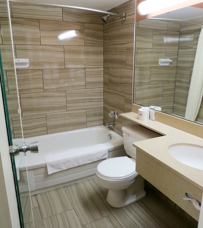 Imagen de la habitación del Hotel Comfort Inn Dartmouth. Foto 3