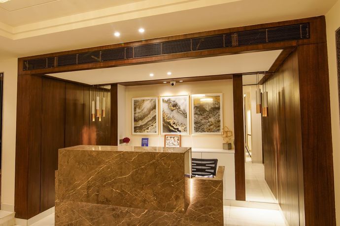 Imagen de los interiores del Hotel Comfort Inn Dehradun. Foto 19