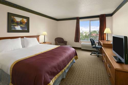Imagen general del Hotel Comfort Inn Dekalb - Adjacent The University. Foto 1