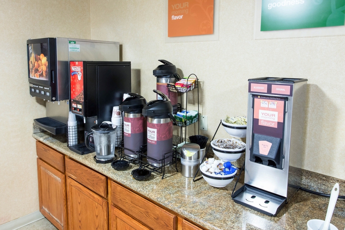 Imagen del bar/restaurante del Hotel Comfort Inn Denver Southeast Area. Foto 4