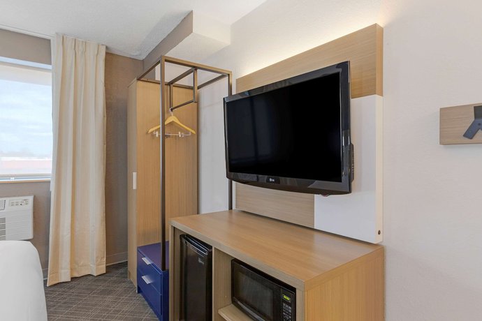 Imagen de la habitación del Hotel Comfort Inn Detroit - Troy. Foto 2