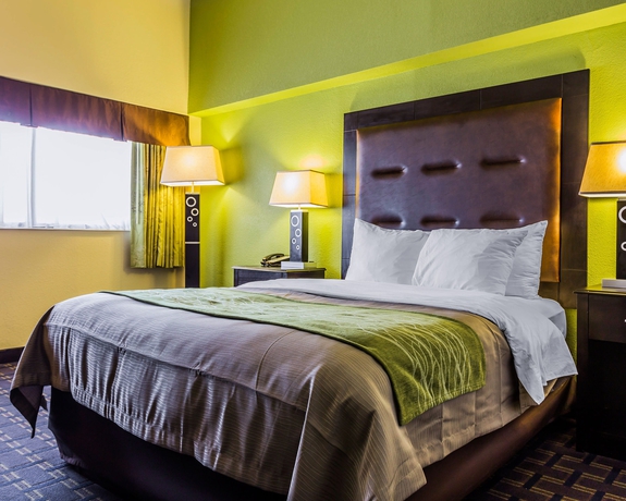 Imagen de la habitación del Hotel Comfort Inn Downtown Charleston. Foto 11