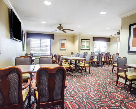 Imagen del bar/restaurante del Hotel Comfort Inn East, Evansville. Foto 5