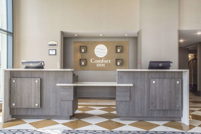 Imagen de los interiores del Hotel Comfort Inn Fallsview. Foto 14