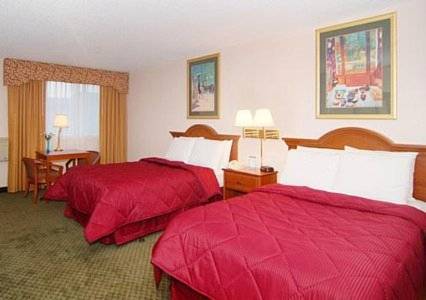 Imagen de la habitación del Hotel Comfort Inn Farmington Hills. Foto 7