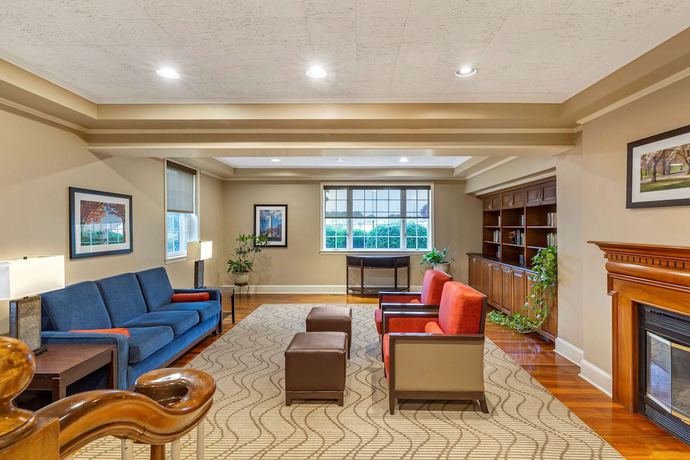 Imagen de los interiores del Hotel Comfort Inn Foxboro &ndash; Mansfield. Foto 19
