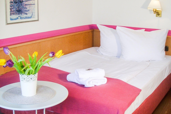 Imagen de la habitación del Hotel Comfort Inn Frankfurt Karben. Foto 11