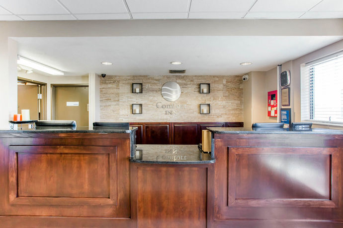 Imagen de los interiores del Hotel Comfort Inn Franklin Highway 96. Foto 14