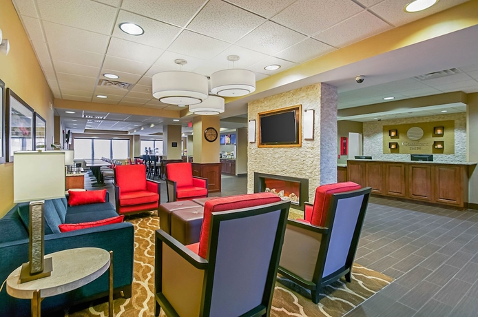 Imagen de los interiores del Hotel Comfort Inn Frederick. Foto 17