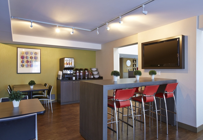Imagen del bar/restaurante del Hotel Comfort Inn, Fredericton. Foto 2