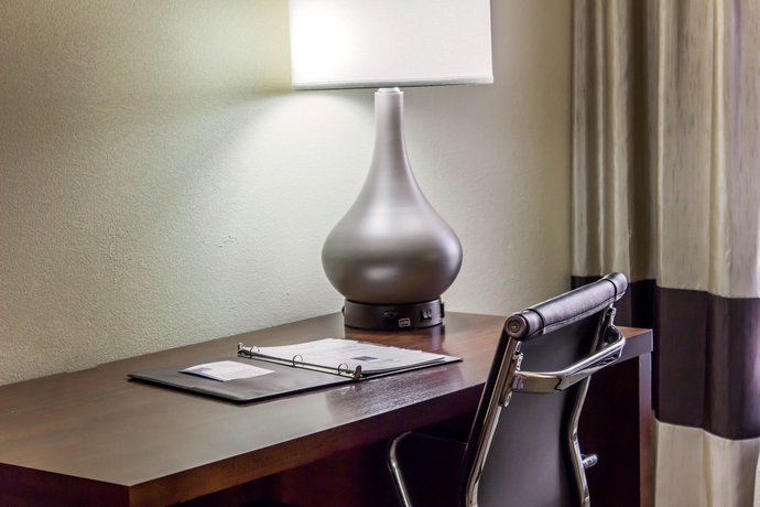 Imagen de la habitación del Hotel Comfort Inn Garner Clayton I-40. Foto 10