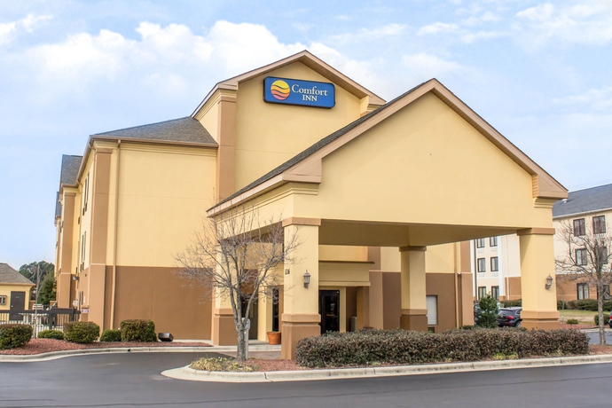 Imagen general del Hotel Comfort Inn Garner Clayton I-40. Foto 2
