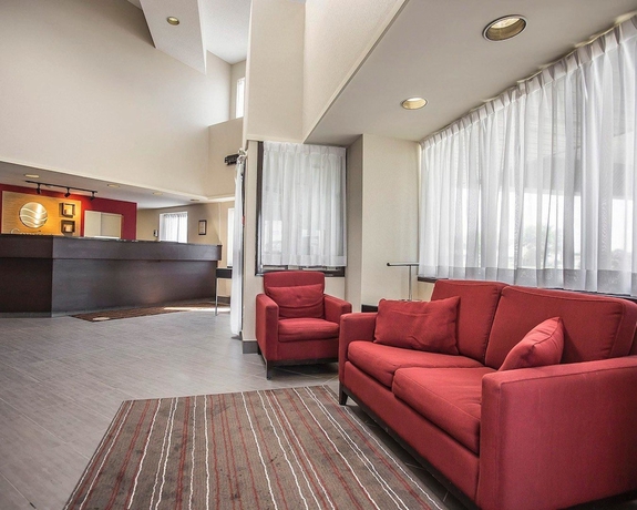 Imagen de los interiores del Hotel Comfort Inn Gatineau. Foto 18