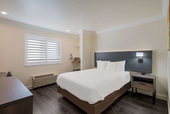 Imagen de la habitación del Hotel Comfort Inn Gilroy. Foto 7