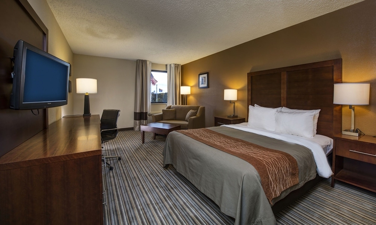Imagen de la habitación del Hotel Comfort Inn Hall Of Fame. Foto 5