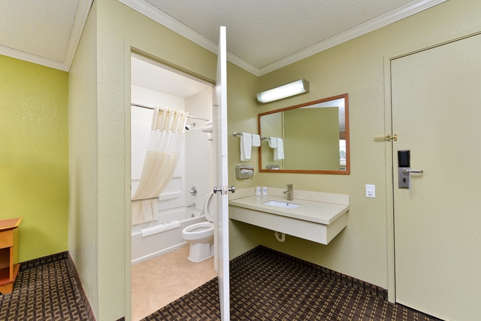 Imagen de la habitación del Hotel Comfort Inn, Hayward. Foto 16