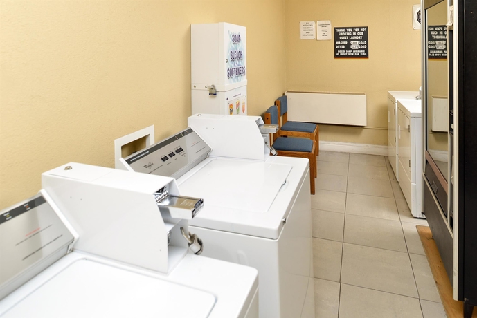 Imagen de los interiores del Hotel Comfort Inn, Hayward. Foto 19
