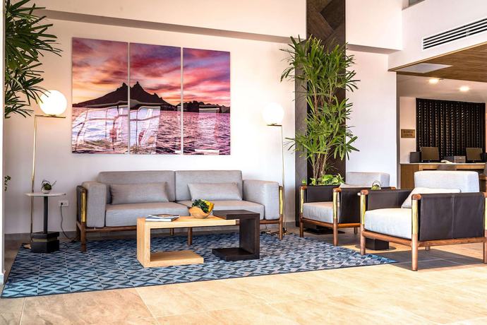 Imagen de los interiores del Hotel Comfort Inn Hermosillo Aeropuerto. Foto 14