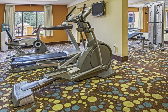 Imagen de los interiores del Hotel Comfort Inn, Hickory. Foto 16