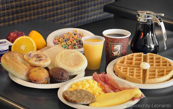 Imagen general del Hotel Comfort Inn Highway 401. Foto 4