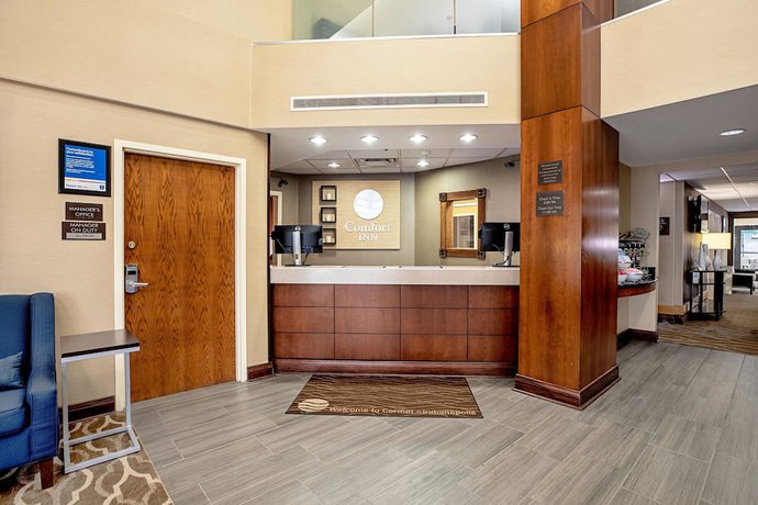 Imagen de los interiores del Hotel Comfort Inn Indianapolis North - Carmel. Foto 19