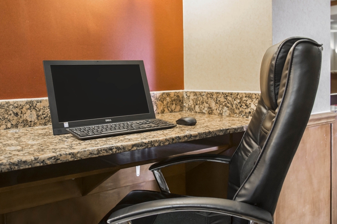 Imagen de los interiores del Hotel Comfort Inn International Dr.. Foto 11