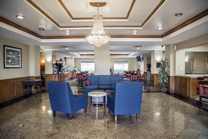 Imagen de los interiores del Hotel Comfort Inn International Dr.. Foto 14