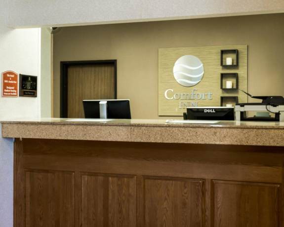Imagen de los interiores del Hotel Comfort Inn Jamestown. Foto 20