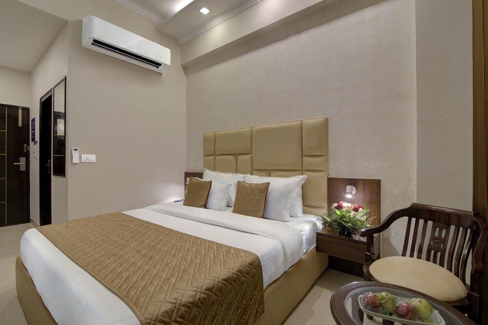 Imagen de la habitación del Hotel Comfort Inn Karnal. Foto 2