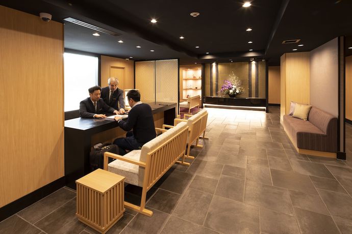 Imagen de los interiores del Hotel Comfort Inn Kyoto Shijokarasuma. Foto 14