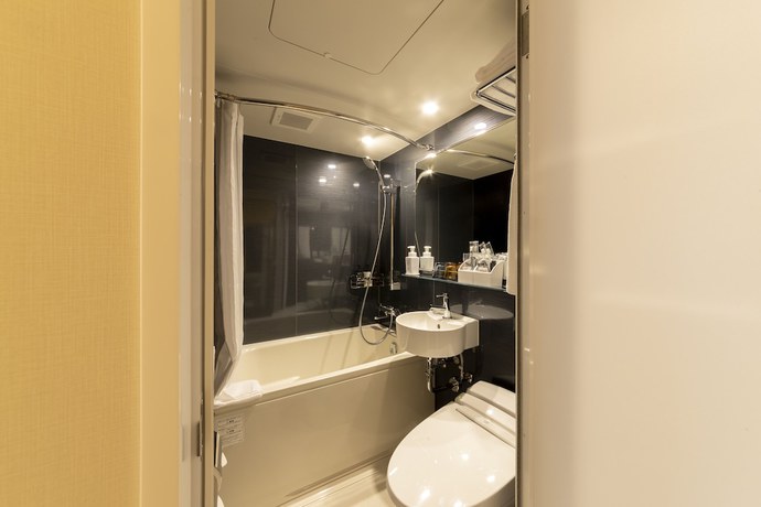 Imagen de la habitación del Hotel Comfort Inn Kyoto Shijokarasuma. Foto 12