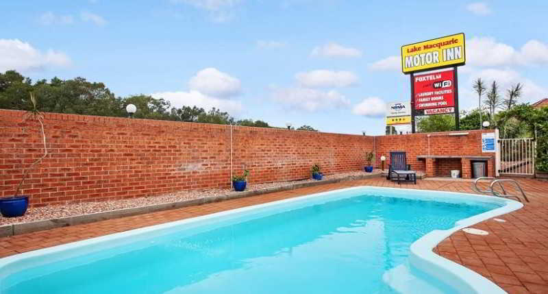 Imagen de la piscina del Hotel Comfort Inn Lake Macquarie. Foto 8