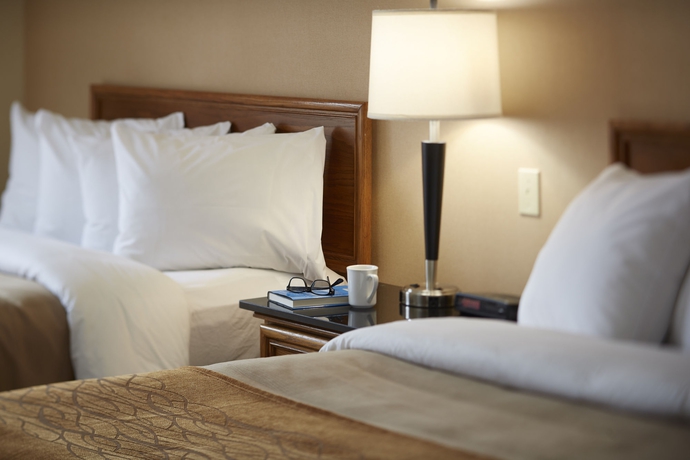 Imagen de la habitación del Hotel Comfort Inn Laval. Foto 2