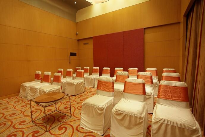 Imagen de los interiores del Hotel Comfort Inn Legacy. Foto 17