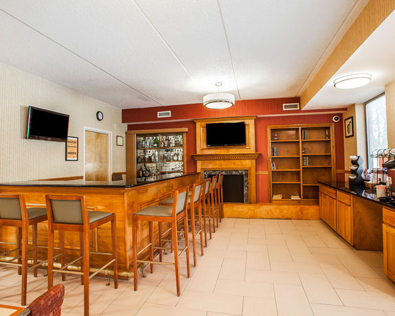 Imagen del bar/restaurante del Hotel Comfort Inn Lehigh Valley West - Allentown. Foto 4
