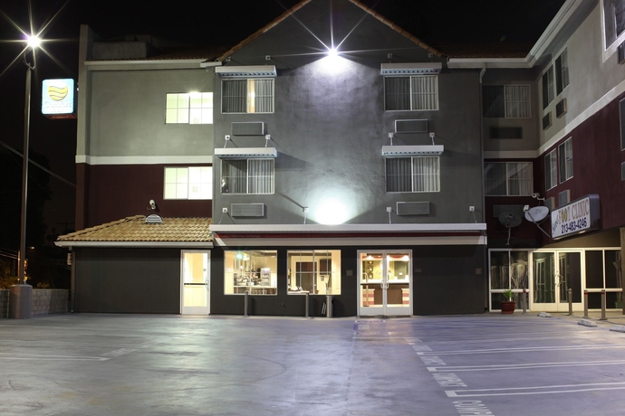 Imagen general del Hotel Comfort Inn Los Angeles Near Hollywood. Foto 2