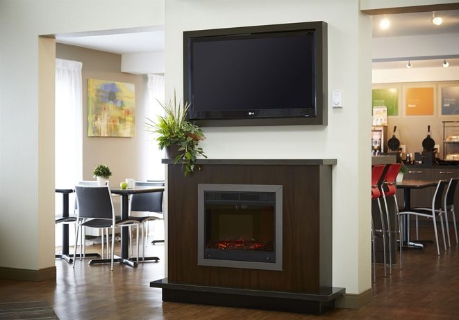 Imagen del bar/restaurante del Hotel Comfort Inn Magnetic Hill. Foto 3