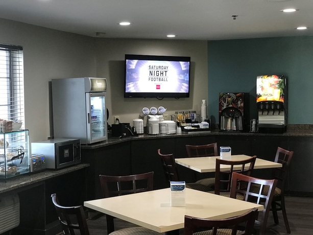 Imagen del bar/restaurante del Hotel Comfort Inn Marietta-Atlanta near Ballpark-Galleria. Foto 1