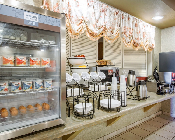 Imagen del bar/restaurante del Hotel Comfort Inn Marina On The Monterey Bay. Foto 5