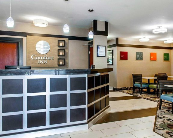 Imagen de los interiores del Hotel Comfort Inn Marion, Marion. Foto 18