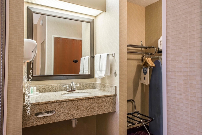 Imagen de la habitación del Hotel Comfort Inn Meadowlands. Foto 4