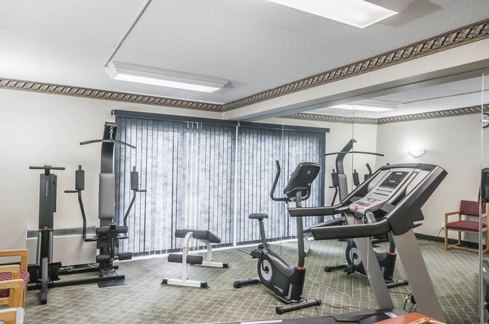 Imagen de los interiores del Hotel Comfort Inn Meadowvale. Foto 16