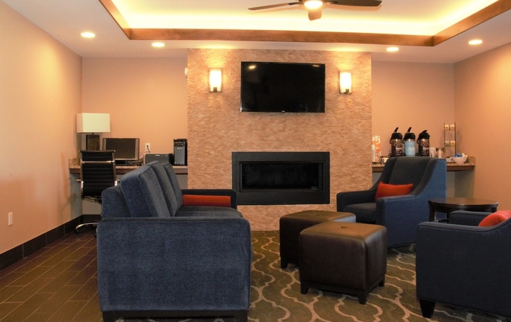 Imagen de los interiores del Hotel Comfort Inn Medford North. Foto 19
