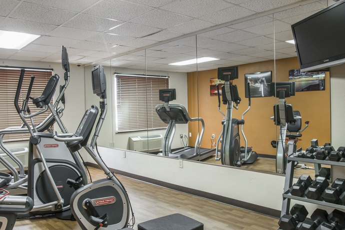 Imagen de los interiores del Hotel Comfort Inn Metro Airport. Foto 16