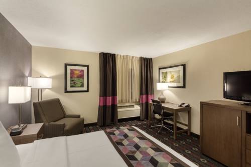 Imagen de la habitación del Hotel Comfort Inn Midtown. Foto 3