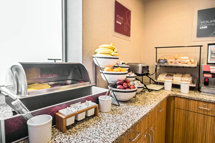 Imagen del bar/restaurante del Hotel Comfort Inn Midtown West. Foto 3