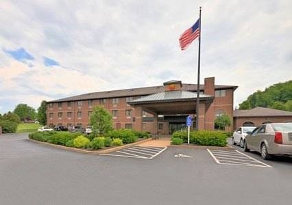Imagen general del Hotel Comfort Inn Millersburg. Foto 1
