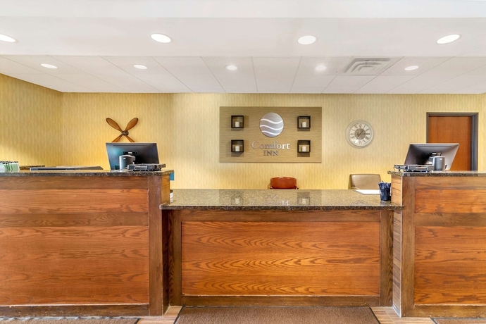 Imagen de los interiores del Hotel Comfort Inn Minot. Foto 19