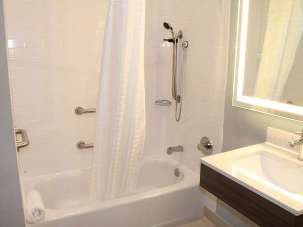 Imagen de la habitación del Hotel Comfort Inn Miramar Beach-destin. Foto 9